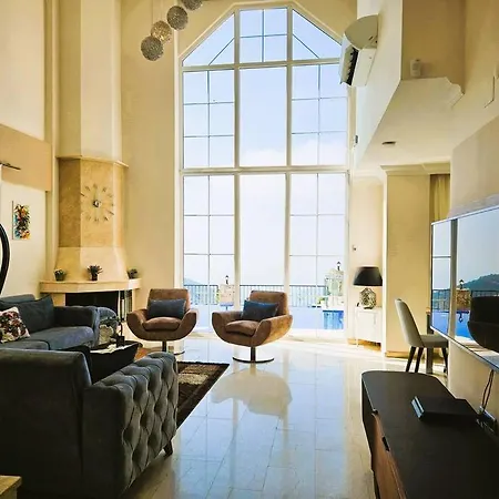 Hotel Family Paradise Sea View *