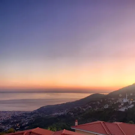 Family Paradise Sea View * Alanya