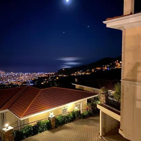 Family Paradise Sea View Hotel *